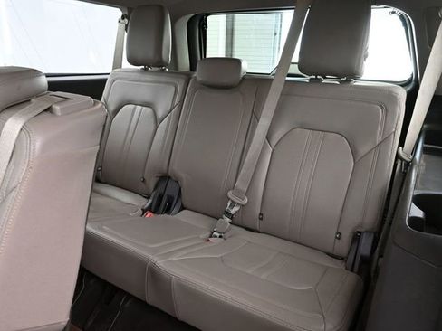 Used 2021 Ford Expedition Max Limited AWD/4WD image 29