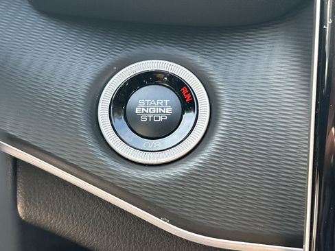 New 2026 Jeep Grand Cherokee L Laredo X image 29