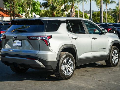 New 2026 Chevrolet Equinox LT FWD image 6