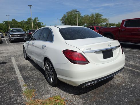 Used 2019 Mercedes-Benz C 300 Sedan image 6