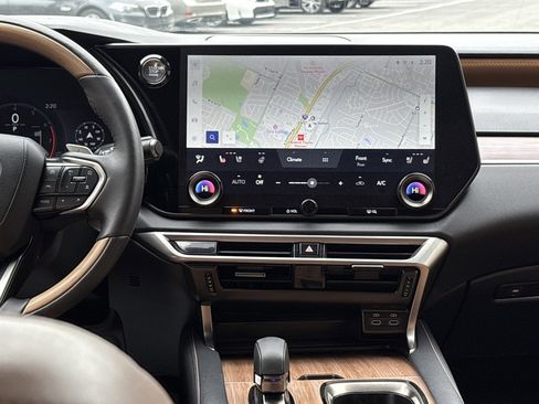 Certified 2025 Lexus RX 350 Premium w/ Accessory Package image 30