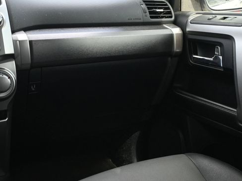 Used 2014 Toyota 4Runner SR5 Premium RWD image 7