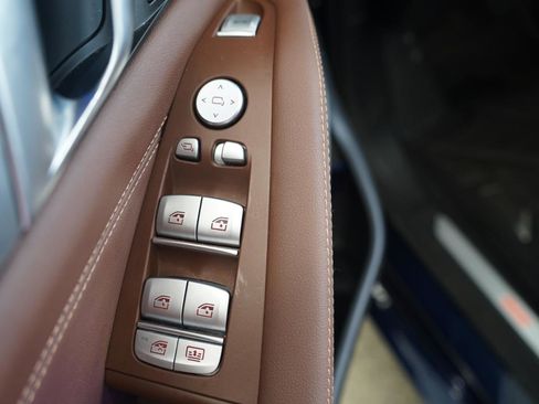 Used 2024 BMW X7 xDrive40i AWD/4WD image 28
