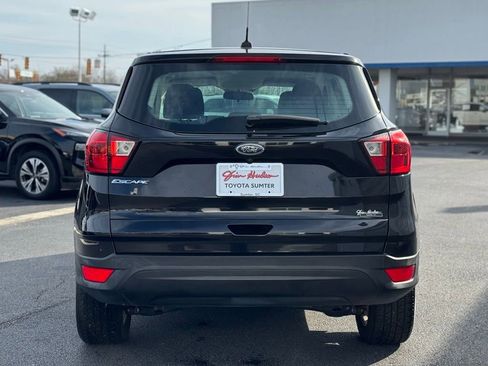 Used 2019 Ford Escape S image 7