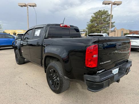 Certified 2021 Chevrolet Colorado Z71 w/ Z71 Midnight Edition AWD/4WD image 9