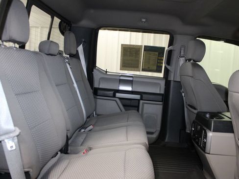 Used 2020 Ford F150 XLT w/ Equipment Group 302A Luxury AWD/4WD image 32