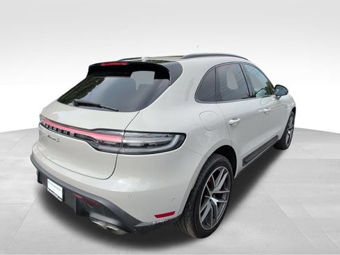 Used 2023 Porsche Macan S AWD/4WD image 5