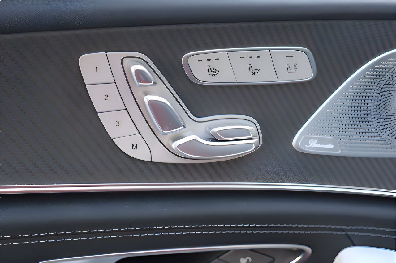 Used 2024 Mercedes-Benz AMG GT 63 image 10