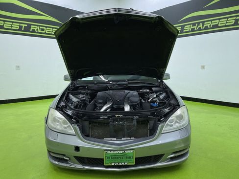 Used 2012 Mercedes-Benz S 550 4MATIC w/ Premium 2 Pkg image 4