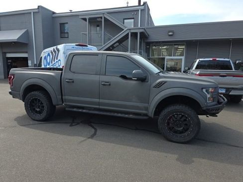 Used 2018 Ford F150 Raptor w/ Equipment Group 802A Luxury image 1