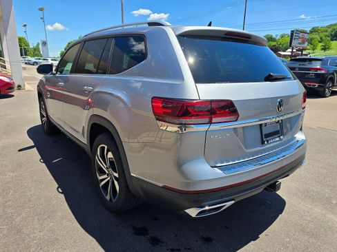 Used 2023 Volkswagen Atlas SEL AWD/4WD image 5