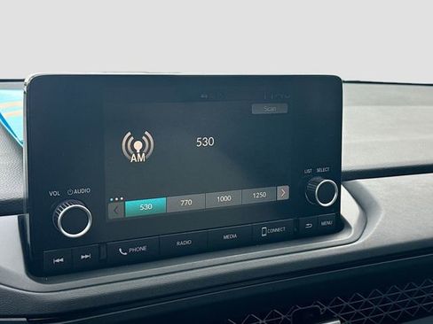 Certified 2023 Honda Accord EX image 13