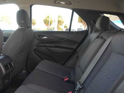 Used 2022 Chevrolet Equinox LT FWD image 14
