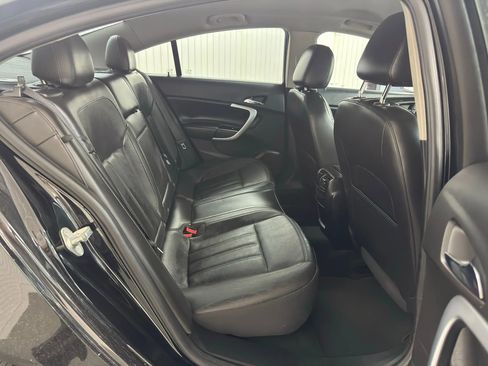 Used 2017 Buick Regal Sport Touring image 11