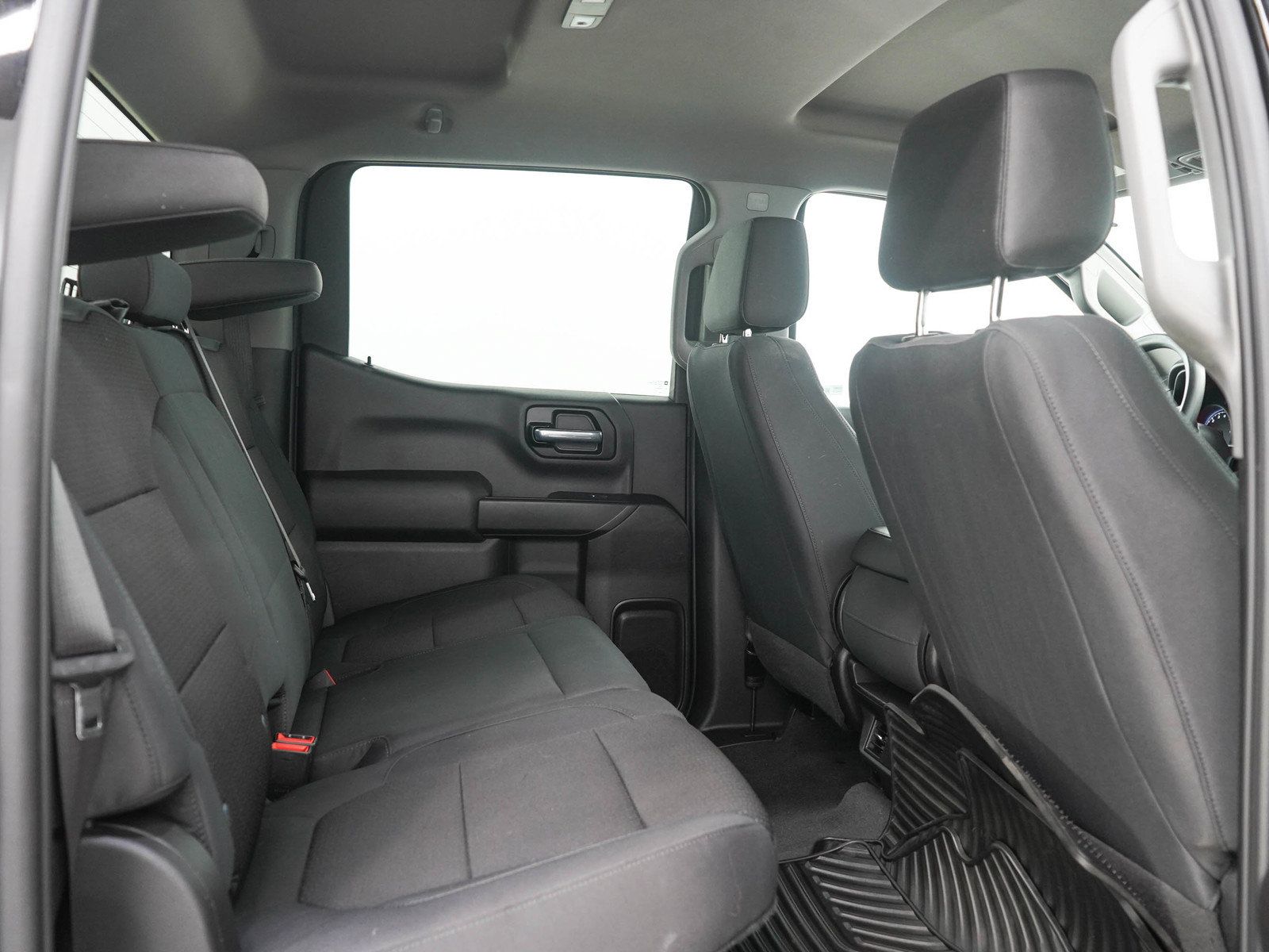 Used 2020 Chevrolet Silverado 1500 Custom w/ Custom Value Package AWD/4WD image 14
