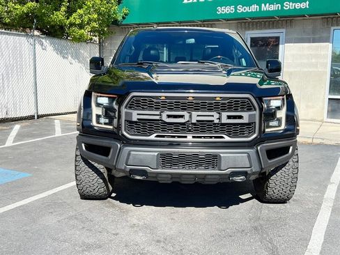 Used 2017 Ford F150 Raptor w/ Equipment Group 802A Luxury image 2