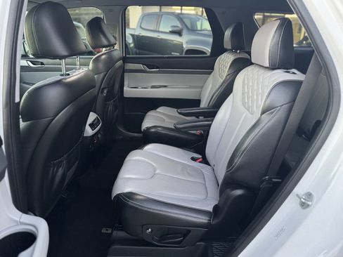 Used 2020 Hyundai Palisade SEL w/ Convenience Package image 15