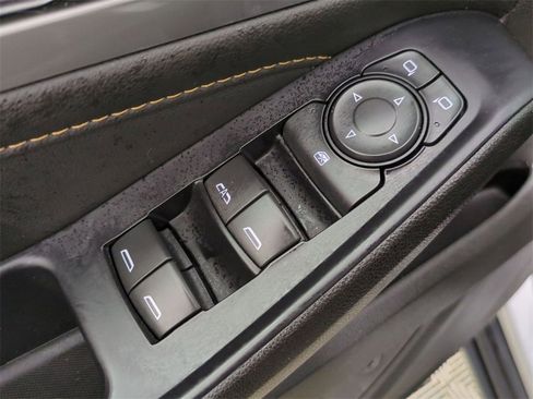 Certified 2020 Chevrolet Traverse LT image 22