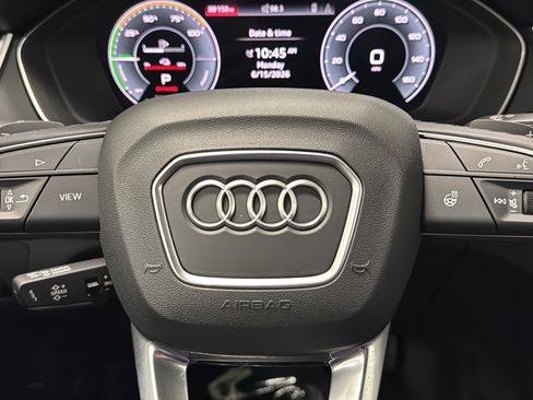 Used 2025 Audi Q5 e Premium Plus w/ Premium Plus Package AWD/4WD image 16