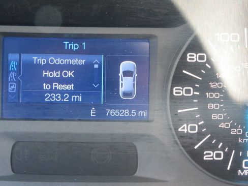 Used 2013 Ford Edge SEL FWD image 10