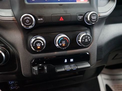 Used 2024 RAM 2500 Tradesman w/ Chrome Appearance Group AWD/4WD image 35