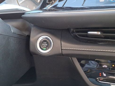 Used 2021 Buick Envision Preferred AWD/4WD image 22