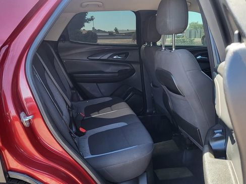 Used 2021 Chevrolet TrailBlazer LT AWD/4WD image 17