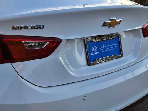 Used 2024 Chevrolet Malibu LT image 25