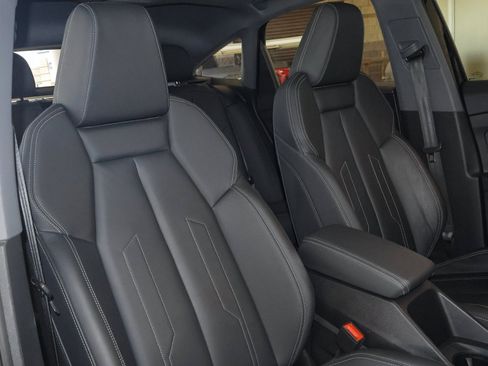 Used 2024 Audi Q4 e-tron Premium Plus AWD/4WD image 39
