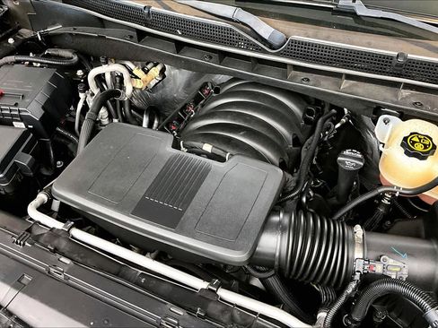 Used 2022 GMC Yukon SLE w/ Gmc Pro Safety Plus Package image 30