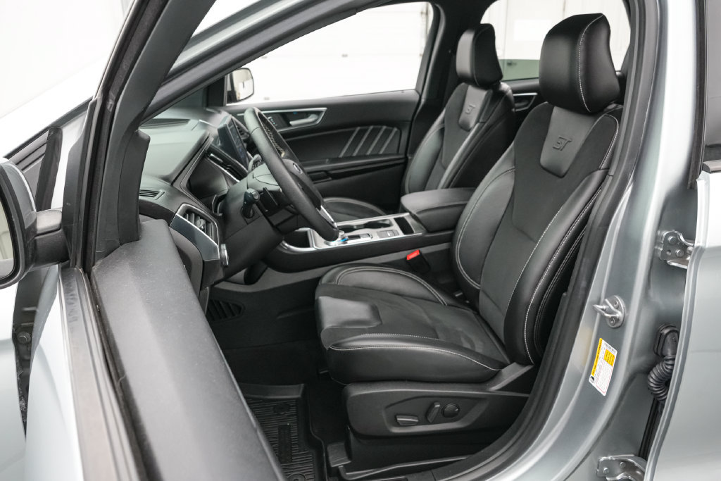 Certified 2023 Ford Edge ST AWD/4WD image 12