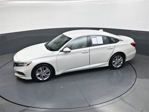 Used 2020 Honda Accord LX image 31