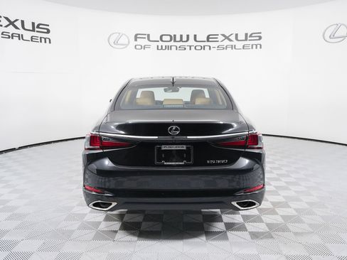 New 2025 Lexus ES 350 w/ Premium Package image 6