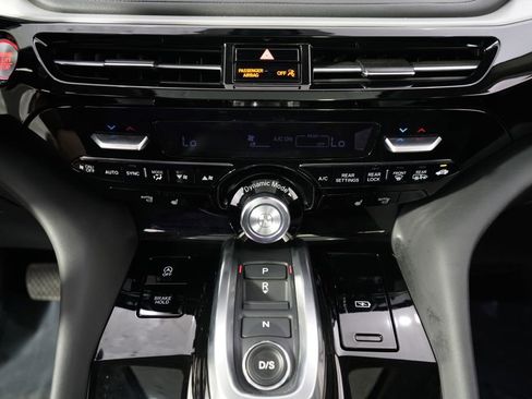 Used 2023 Acura MDX SH-AWD w/ Technology Package image 31