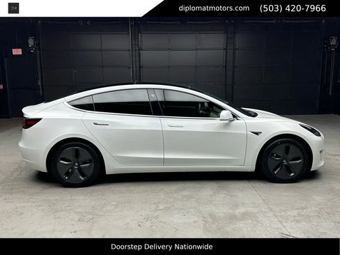 Used 2020 Tesla Model 3 Long Range image 8