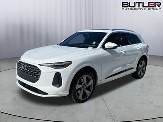 Used 2025 Audi Q5 Premium Plus AWD/4WD video 1