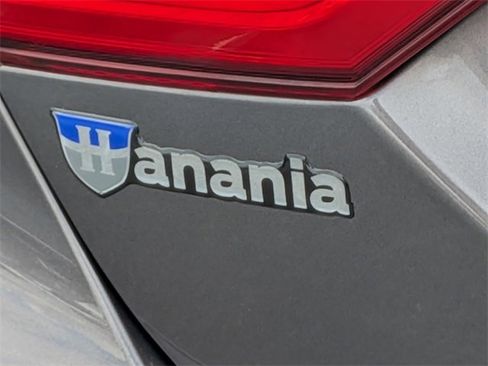 Used 2024 Toyota Camry SE w/ Cold Weather Package image 12