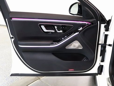 Used 2022 Mercedes-Benz S 500 4MATIC image 18