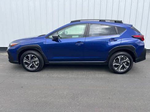 Certified 2024 Subaru Crosstrek 2.0i Premium image 3