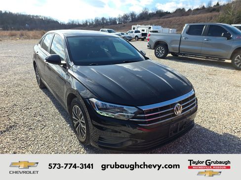 Used 2021 Volkswagen Jetta S w/ Driver Assistance Package image 1