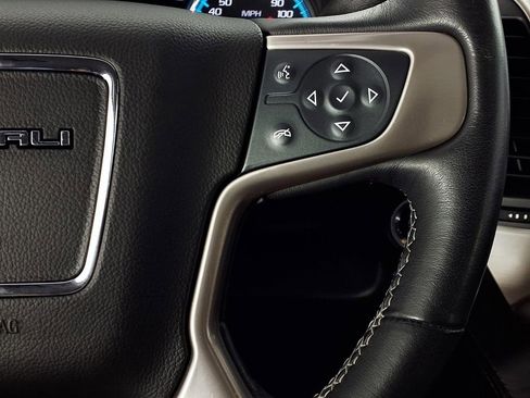 Used 2020 GMC Yukon Denali w/ Open Road Package RWD image 20