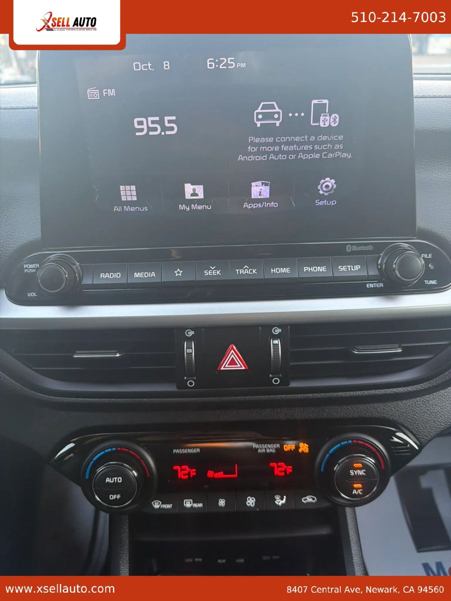 Used 2019 Kia Forte LXS FWD image 12