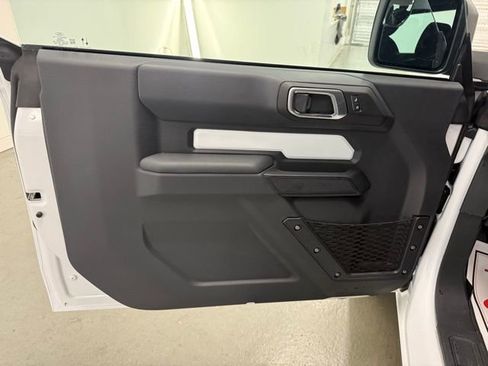 New 2025 Ford Bronco Base image 13
