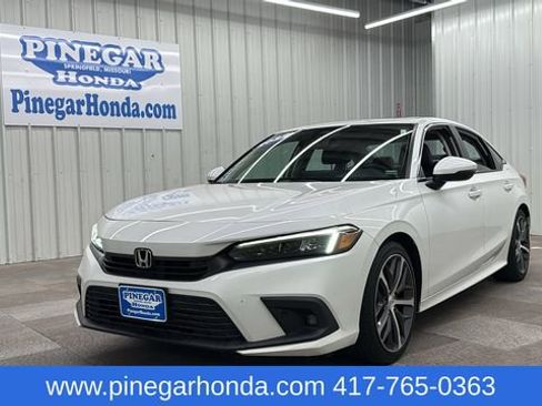 Certified 2022 Honda Civic Touring image 1