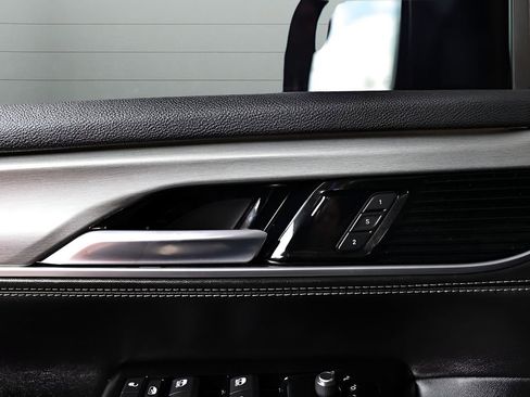 Used 2023 Jeep Wagoneer Series II image 30