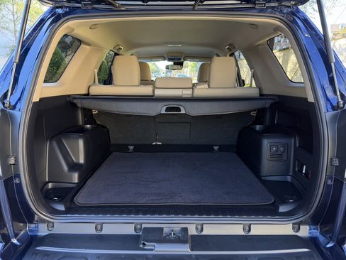 Used 2023 Toyota 4Runner SR5 image 12