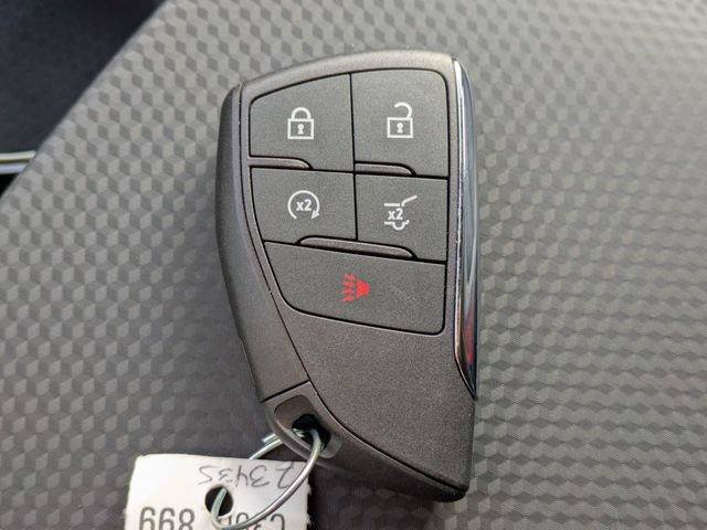 New 2026 Chevrolet Equinox RS w/ Convenience Package III FWD image 36