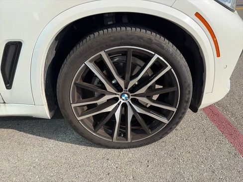 Used 2023 BMW X5 xDrive40i w/ Executive Package AWD/4WD image 7