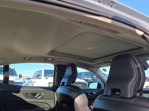 Used 2024 Volvo S60 B5 Core w/ Climate Package image 10