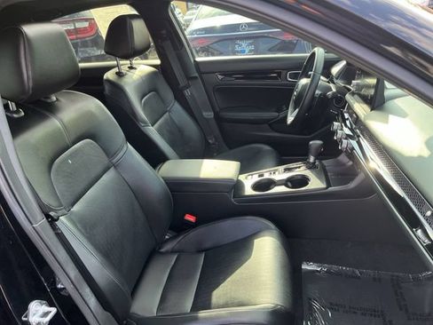 Used 2025 Honda Civic Sport Touring image 27